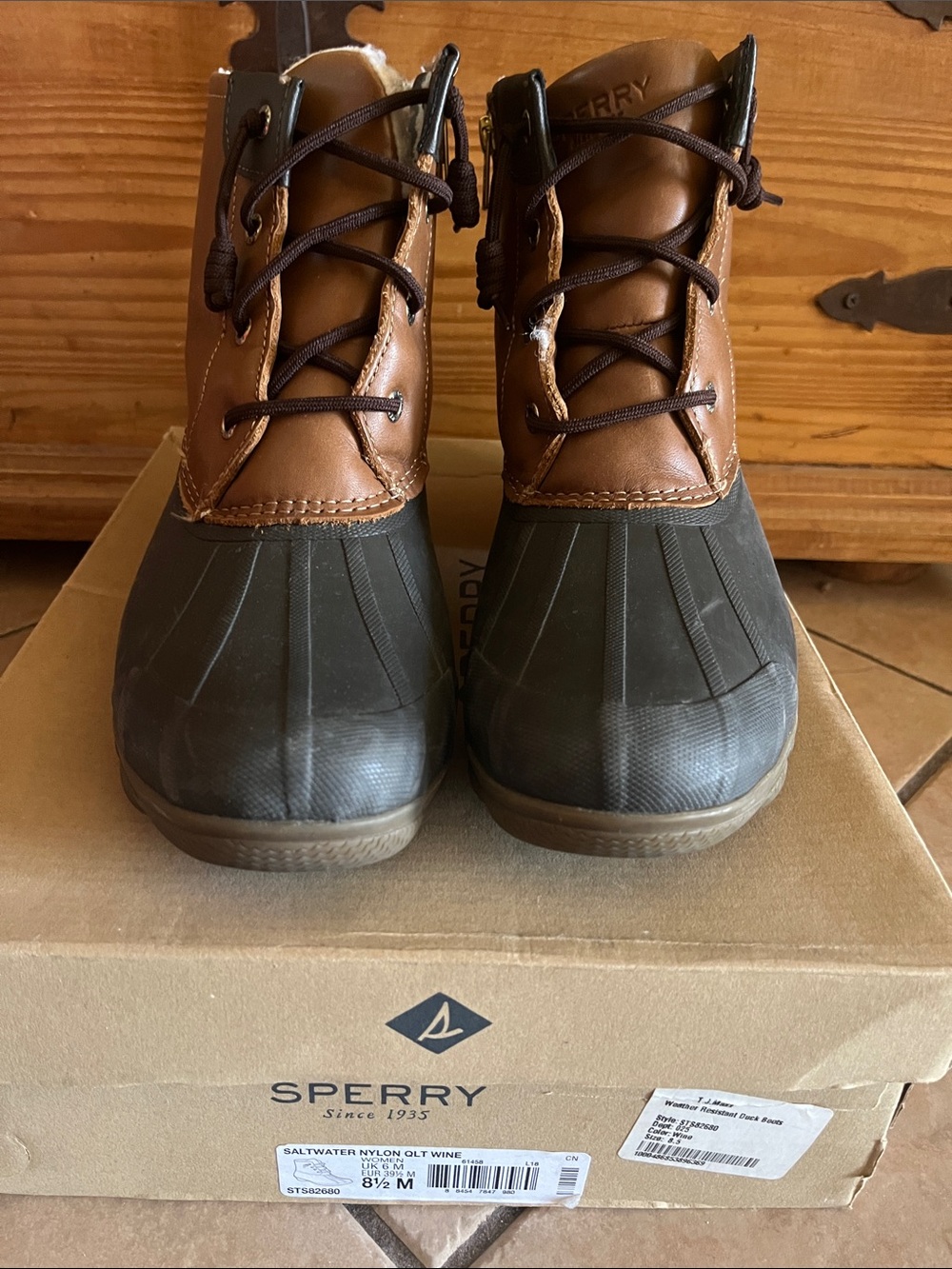Sperry Women’s Brown Leather & Dark Brown Rubber Duck Boots